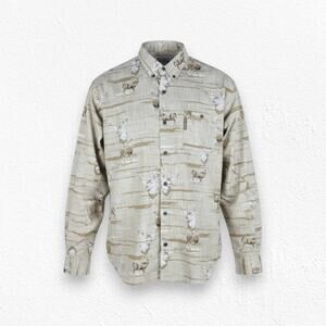 Columbia Khaki Tan Whitetail Deer Button Down River Lodge Shirt Size Medium